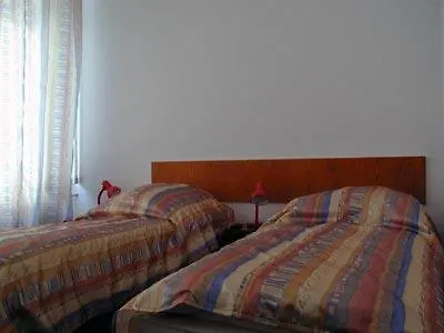Hotel Start-1
